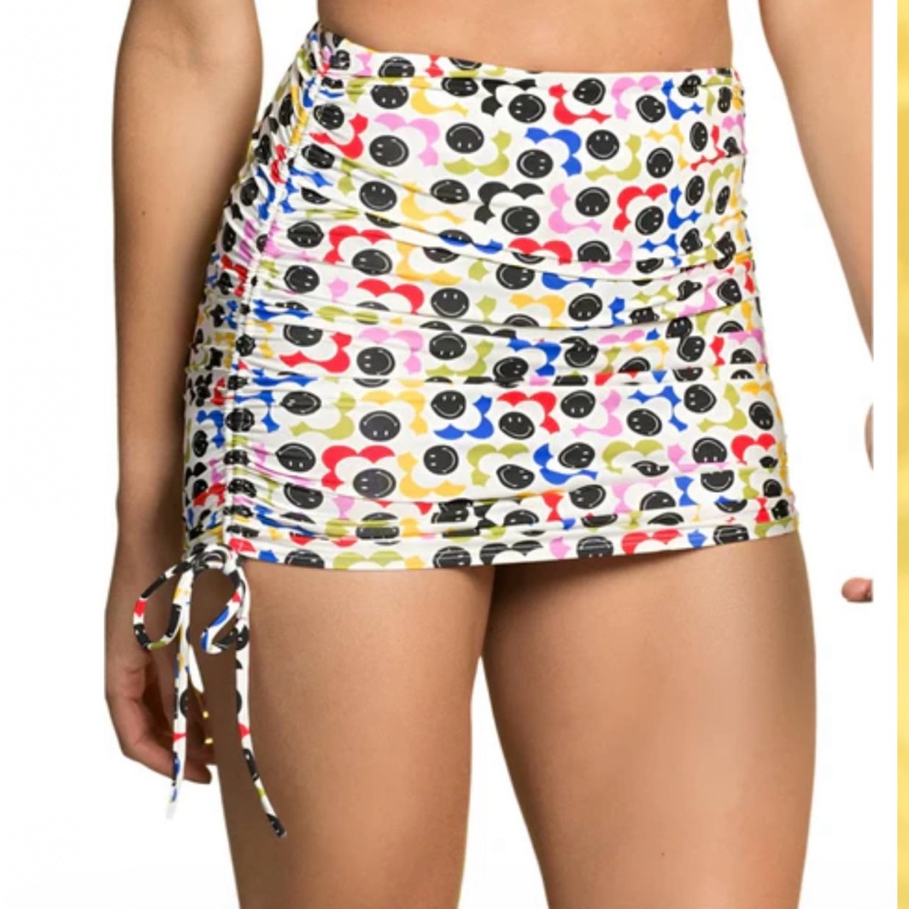 Maaji Happy Asteracea Alison Short Skirt rainbow floral smiley face large NWOT
